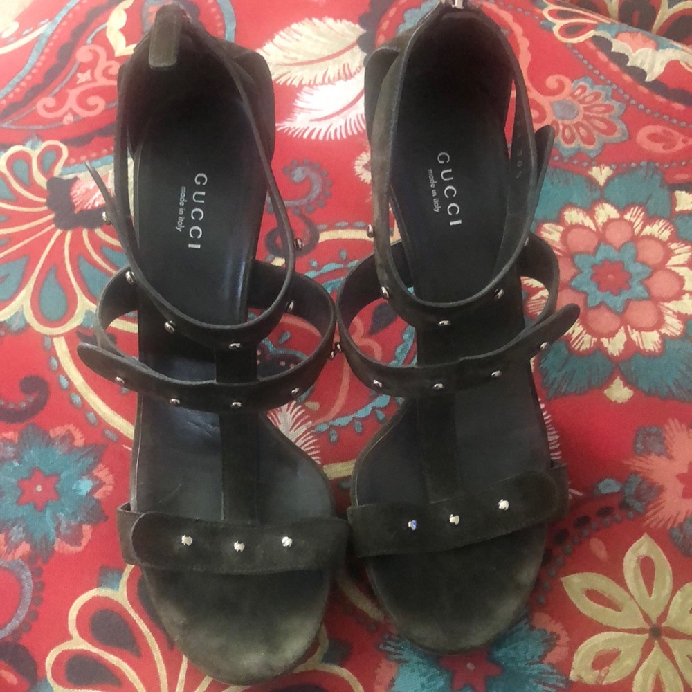 GUCCI  suede strappy sandals. 4 inch heel, in great condition.